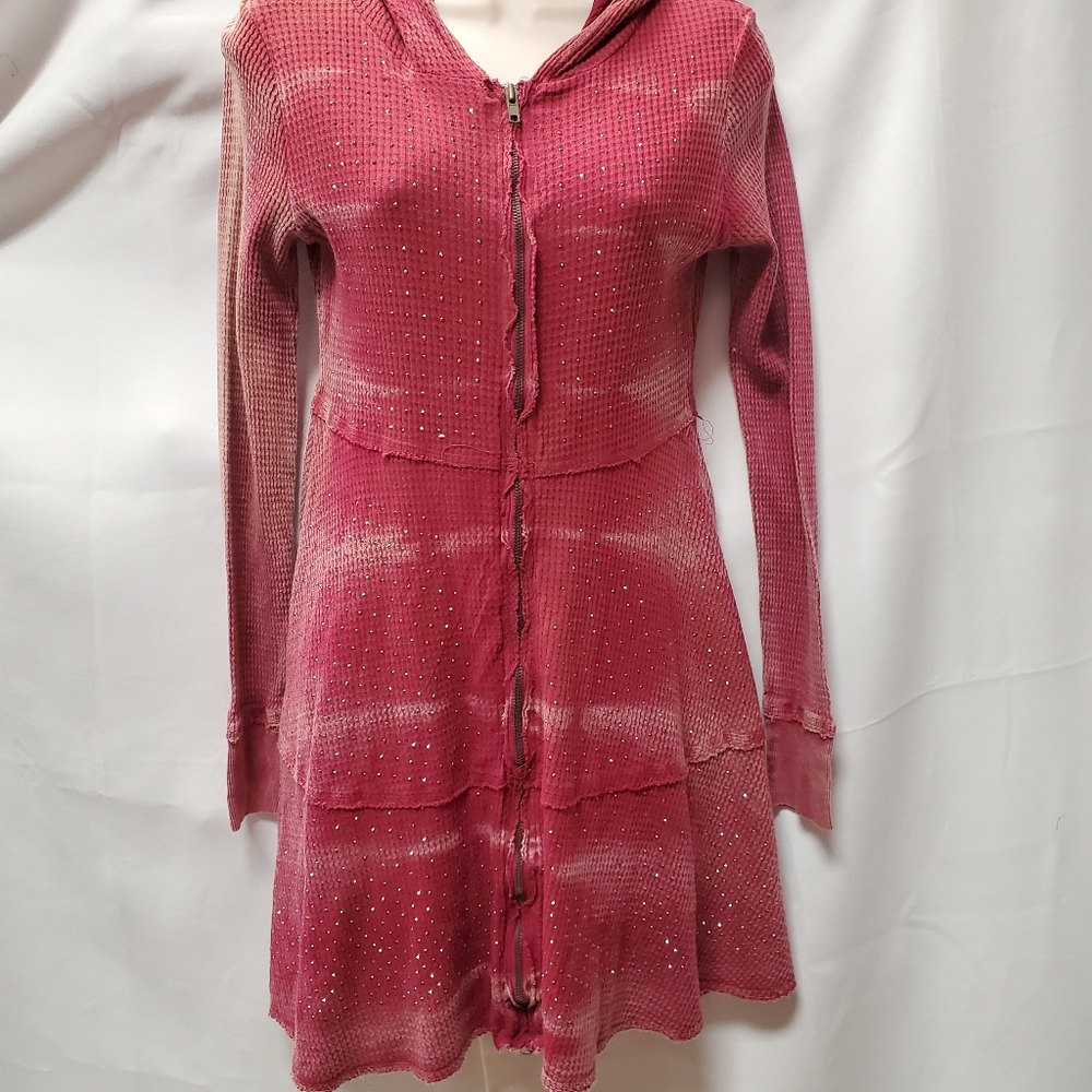 VOCAL-SMALL RED ZIP FRONT HOODED JACKET